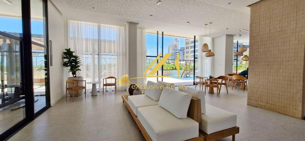 Beach Class Jaguaribe. Apartamento 2 suítes na orla de Jaguaribe, literalmente vista mar! Infraestrutura de lazer sensacional!