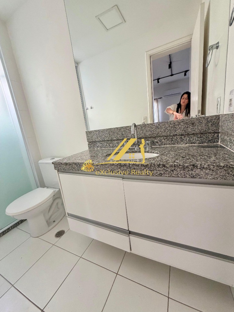Loft para locação no Marco Zero Tower, 50m2, bem decorado e mobiliado, com varanda. Andar alto, 1 vaga. Rooftop com lavanderia, piscina,academia,sauna - foto 4
