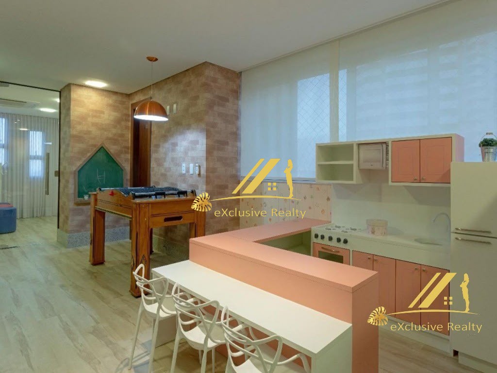 Terrazzo Imperiale Apartamento moderno, finamente decorado e mobiliado, super amplo, 4 suítes (2 com closet) lavabo, despensa, dependência completa. 3