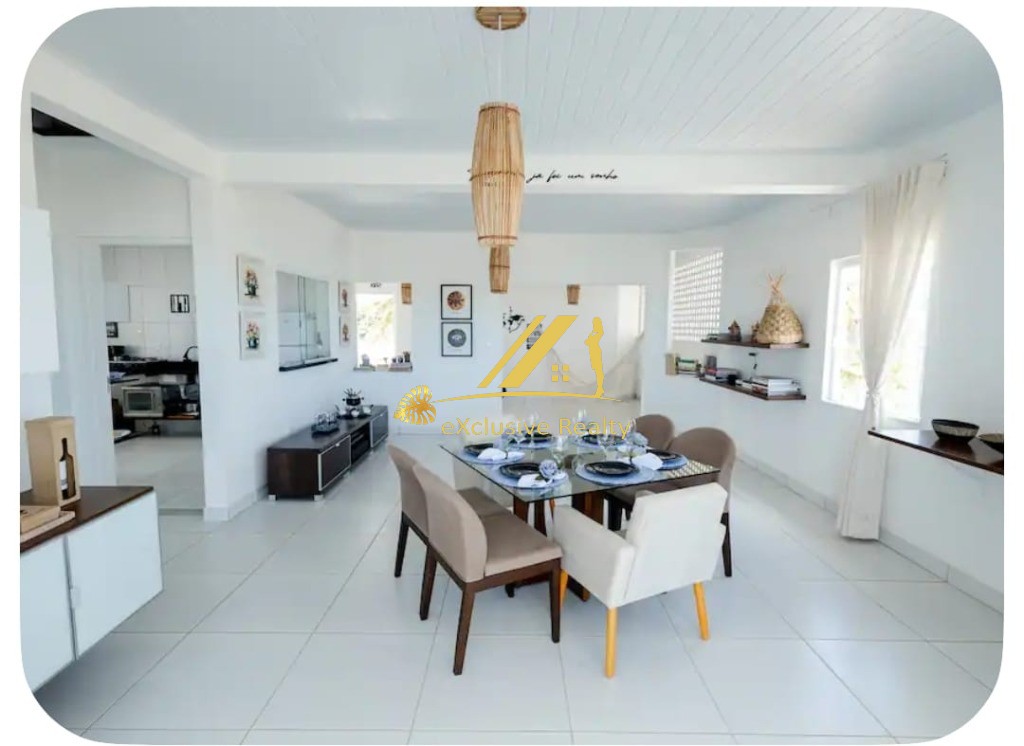 Casa, 4 quartos, 228 m² - Foto 1
