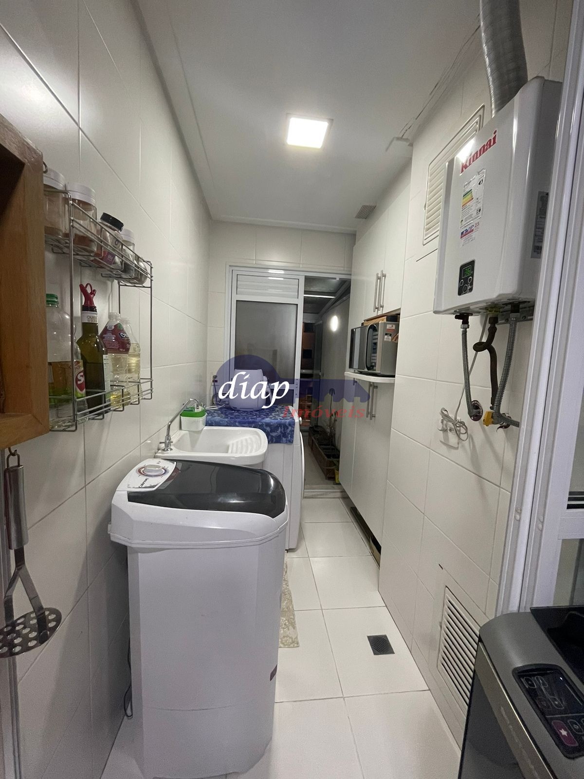 Apartamento à venda com 2 quartos, 88m² - Foto 3