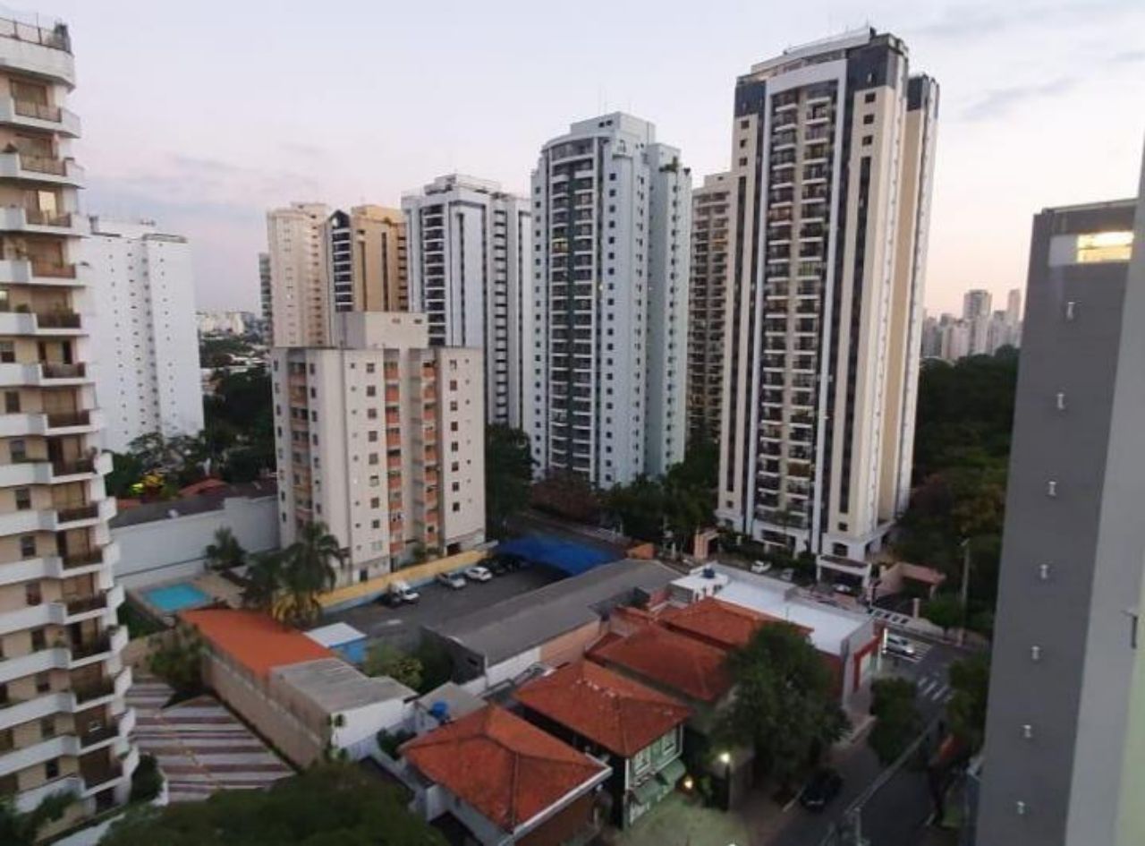 Apartamento para Comprar em Moema - São Paulo - SP