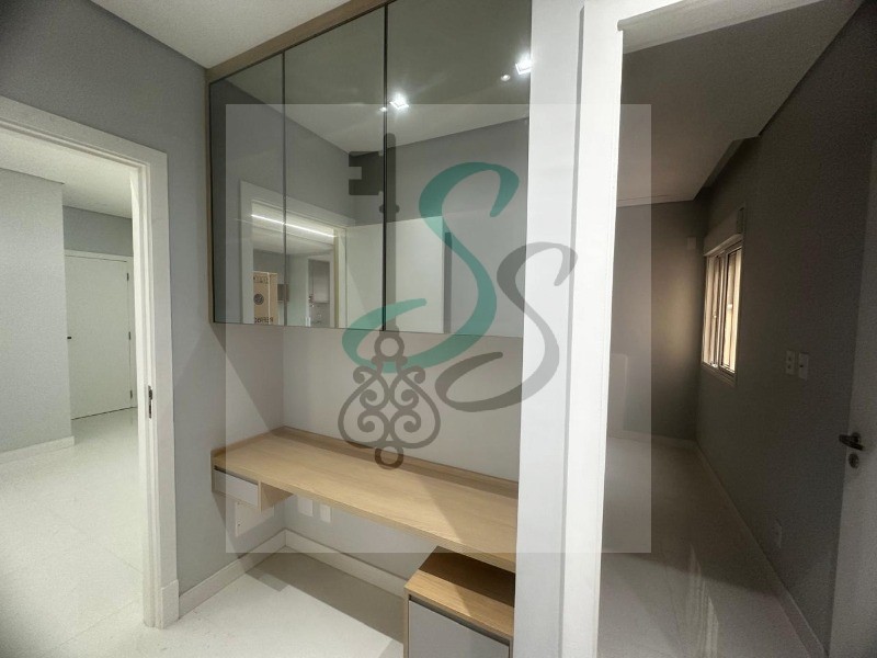 Apartamento à venda com 3 quartos, 91m² - Foto 35