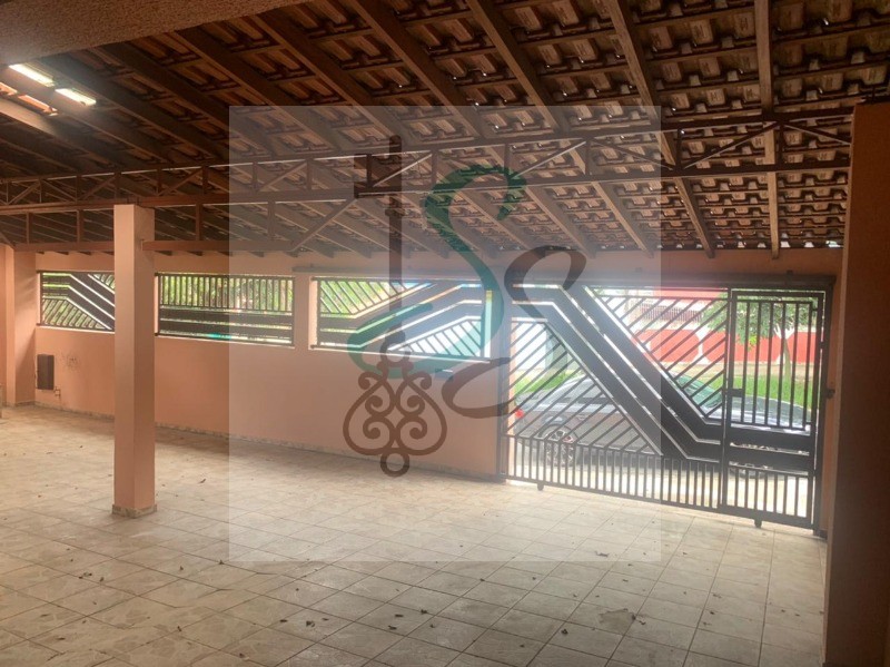 Casa, 3 quartos, 300 m² - Foto 1
