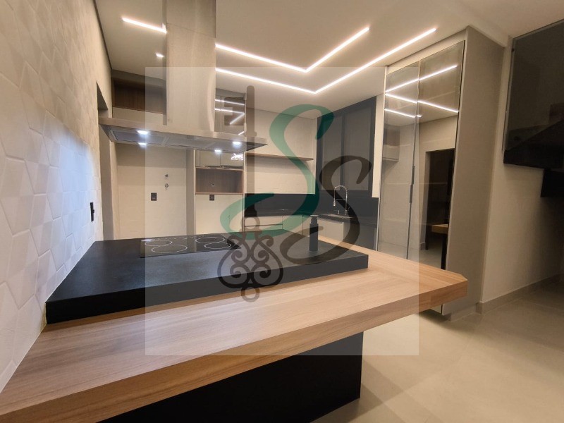 Casa, 3 quartos, 294 m² - Foto 2