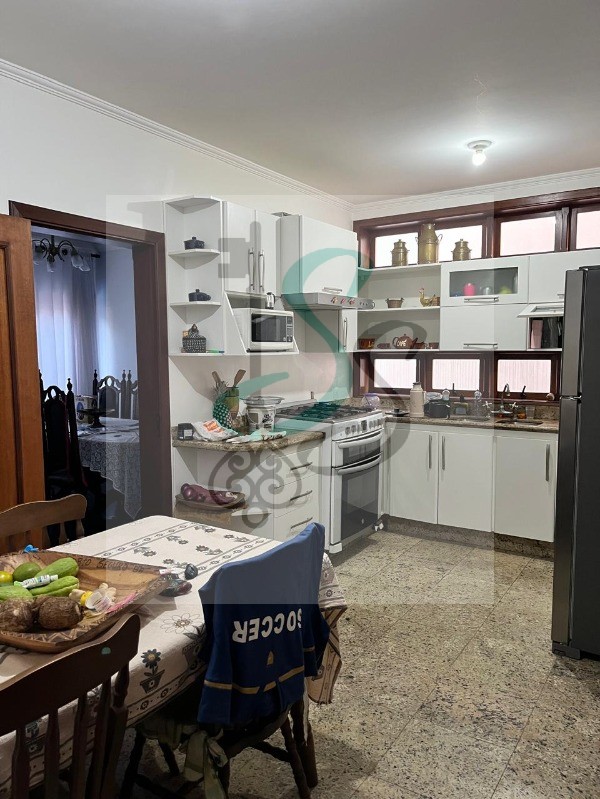 Casa, 4 quartos, 329 m² - Foto 18