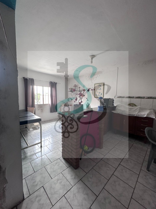 Casa, 2 quartos, 180 m² - Foto 14