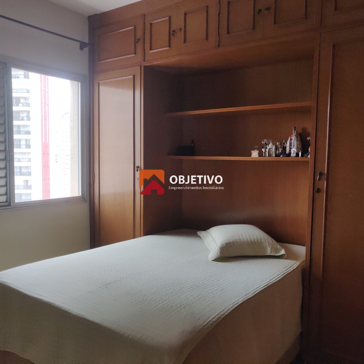 Apartamento para Comprar em VILA REGENTE FEIJÓ - SÃO PAULO - SP