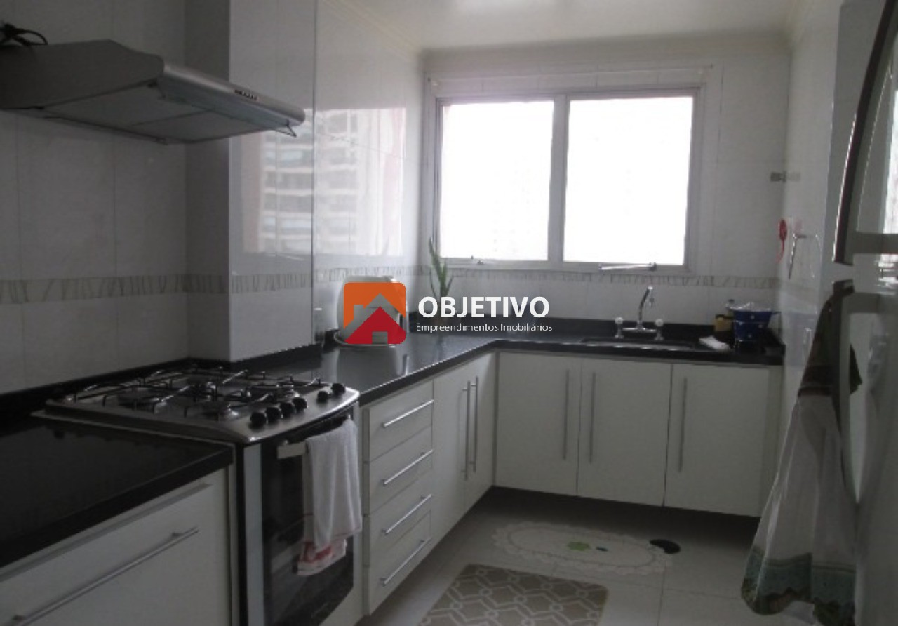 Apartamento para Comprar em VILA REGENTE FEIJÓ - SÃO PAULO - SP