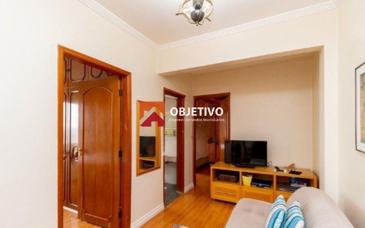 Apartamento para Comprar em VILA REGENTE FEIJÓ - SÃO PAULO - SP