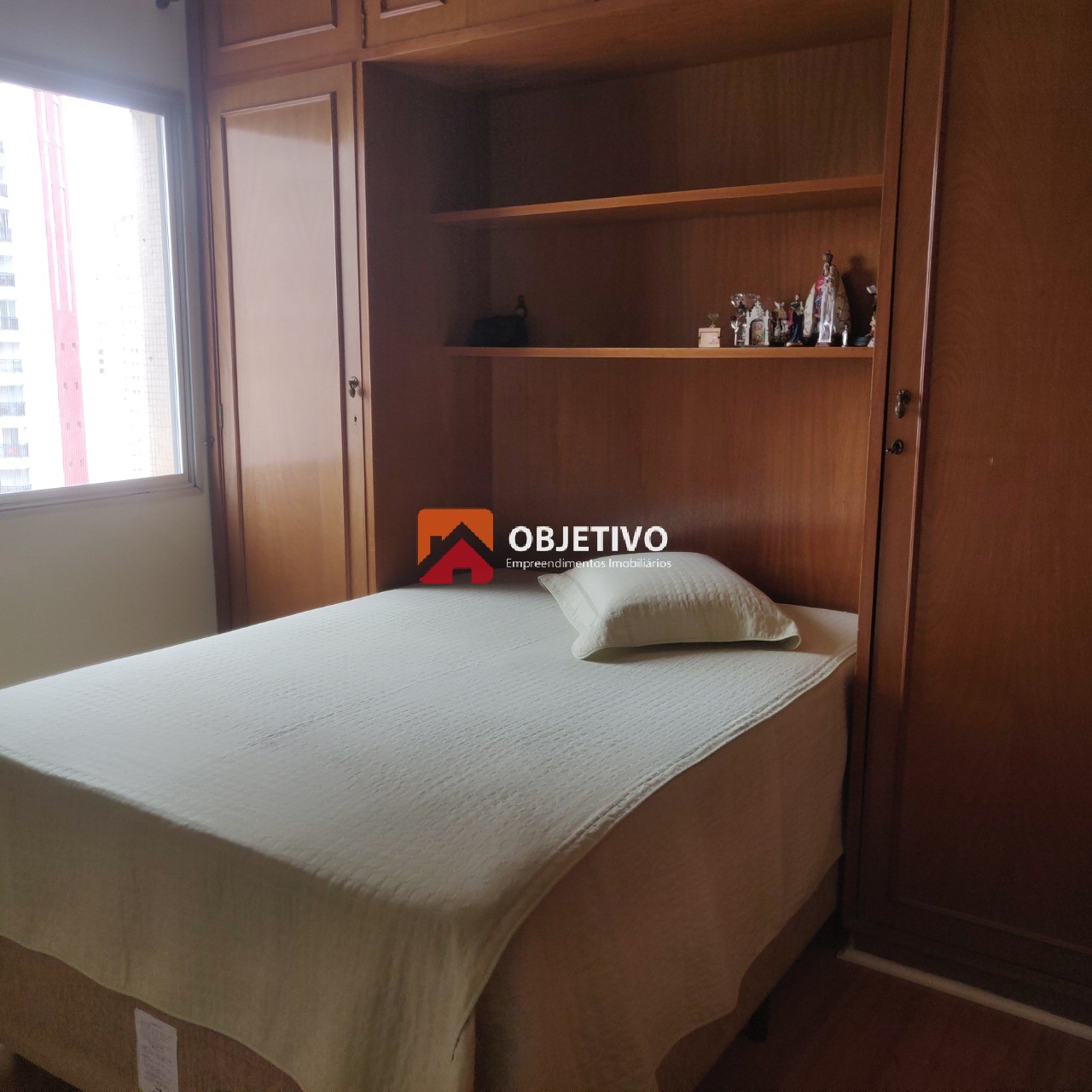 Apartamento para Comprar em VILA REGENTE FEIJÓ - SÃO PAULO - SP