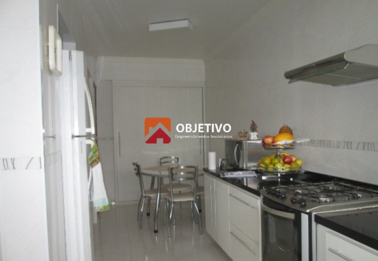 Apartamento para Comprar em VILA REGENTE FEIJÓ - SÃO PAULO - SP