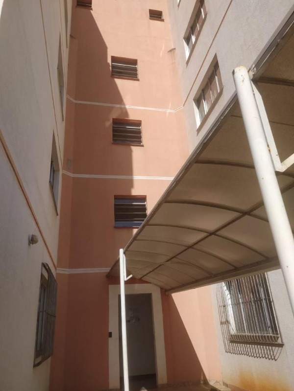 Excelente apartamento em contagem, prédio individual