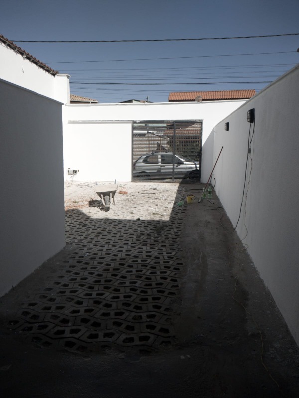 Linda casa em contagem