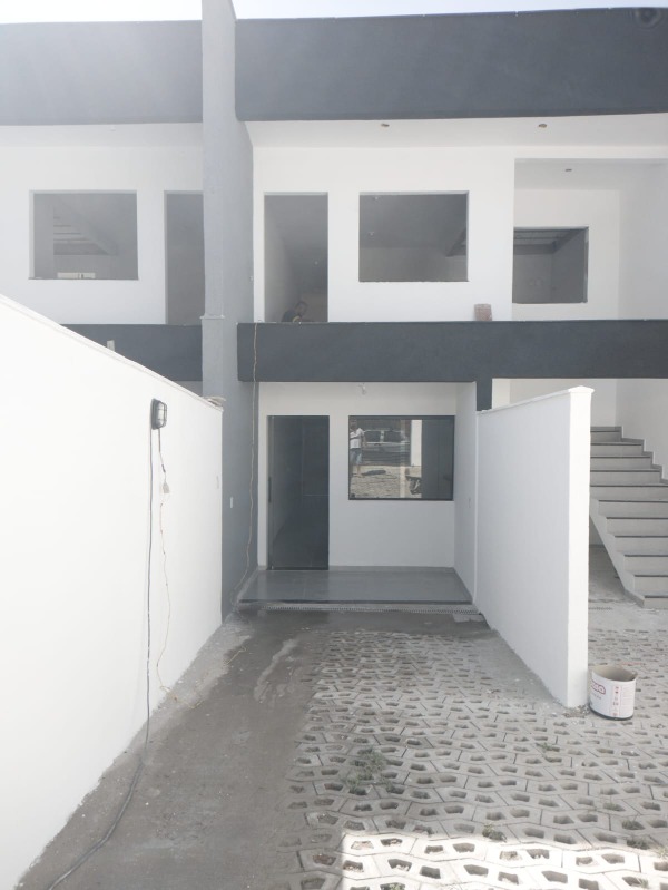 Linda casa em contagem