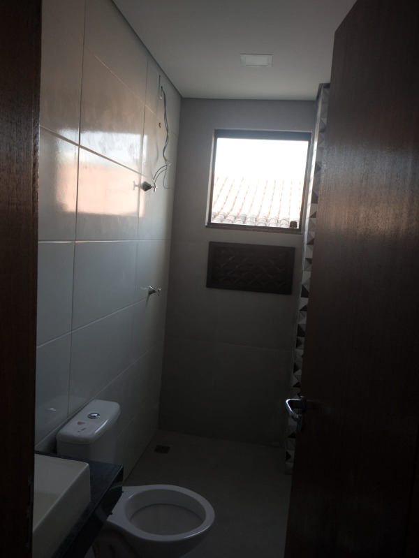Linda casa em contagem