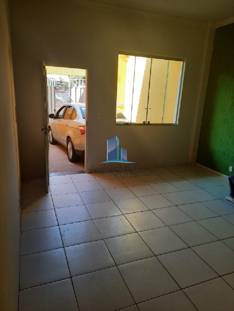 Casa de 2 quartos em santa luzia minas gerais