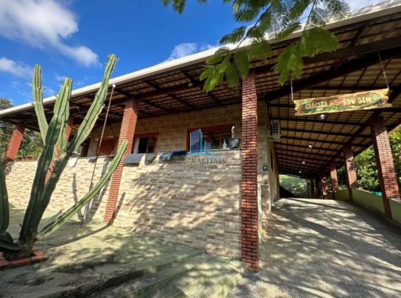 Chácara, 7 quartos, 2500 m² - Foto 1
