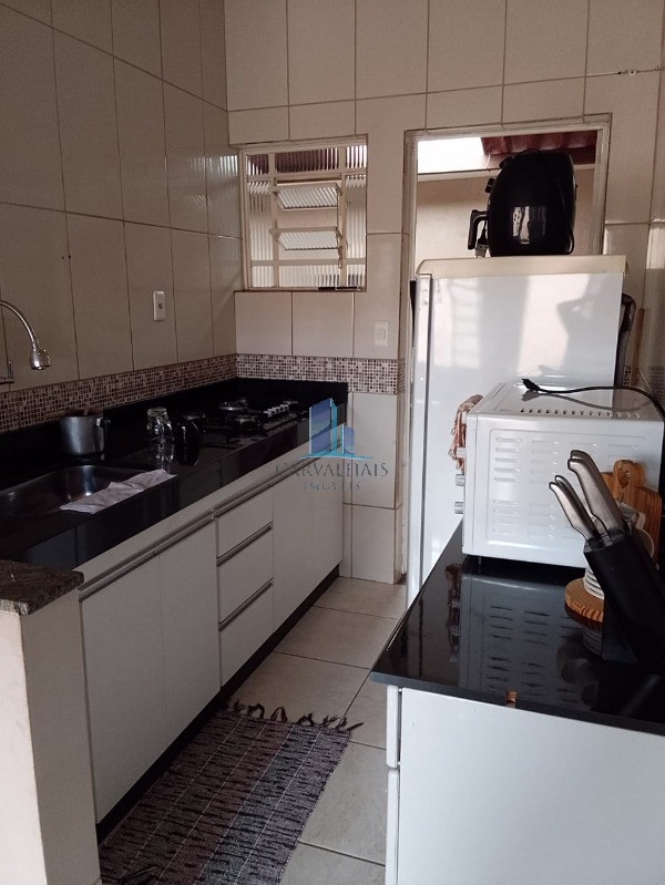 Casa, 2 quartos, 200 m² - Foto 8