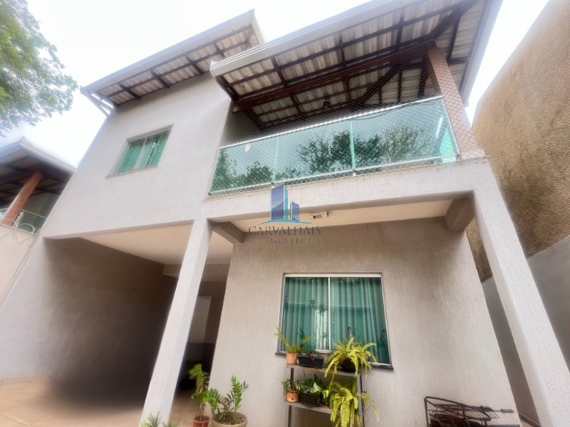 Casa, 3 quartos, 260 m² - Foto 1