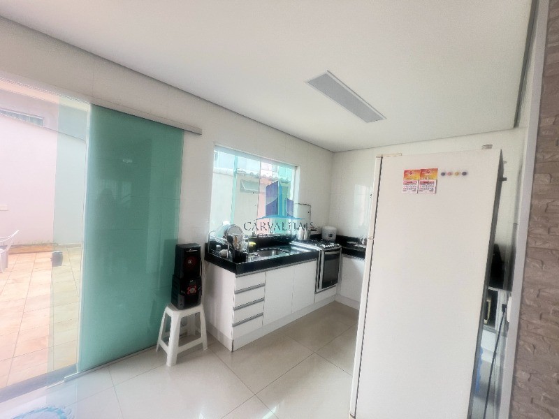 Casa, 3 quartos, 260 m² - Foto 11