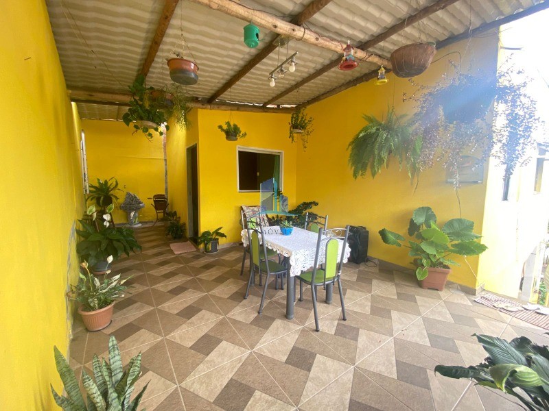 Casa, 2 quartos, 360 m² - Foto 1