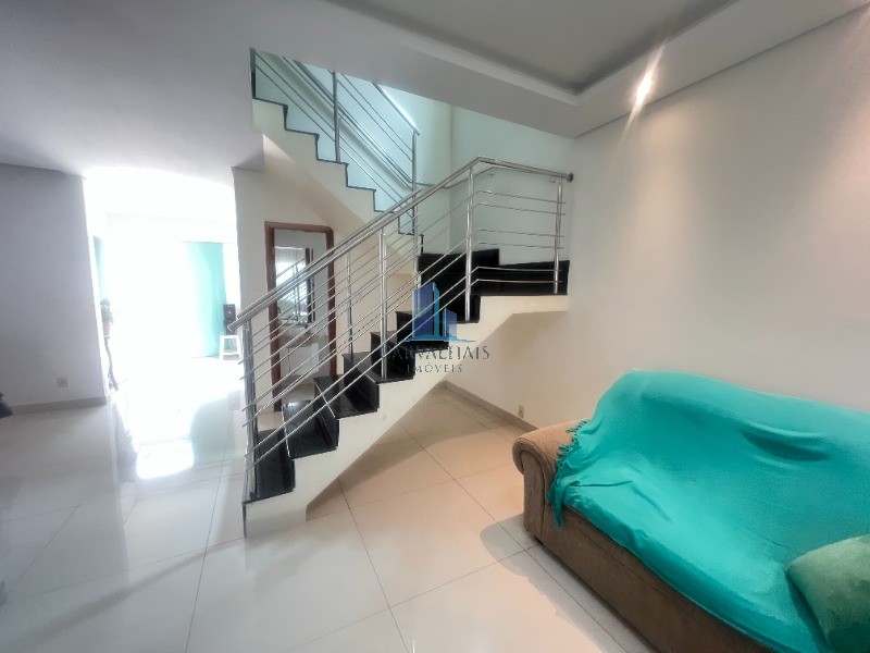 Casa, 3 quartos, 260 m² - Foto 9