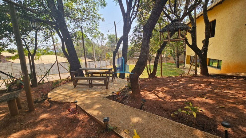 Sítio, 4 quartos, 1000 m² - Foto 14