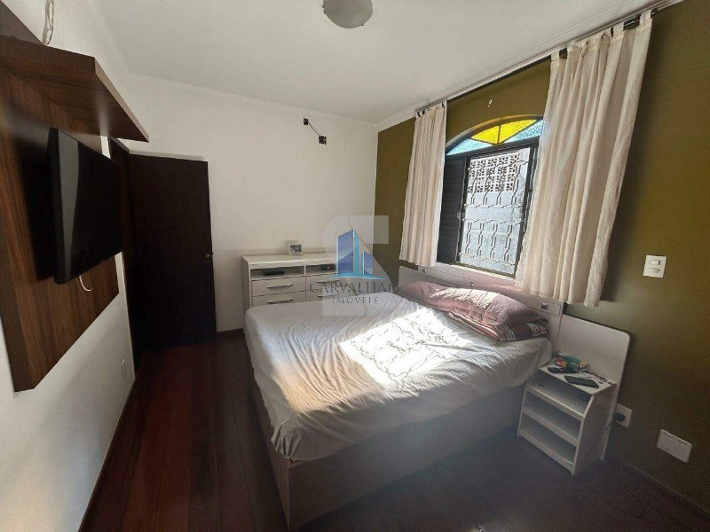 Casa, 4 quartos, 238 m² - Foto 10