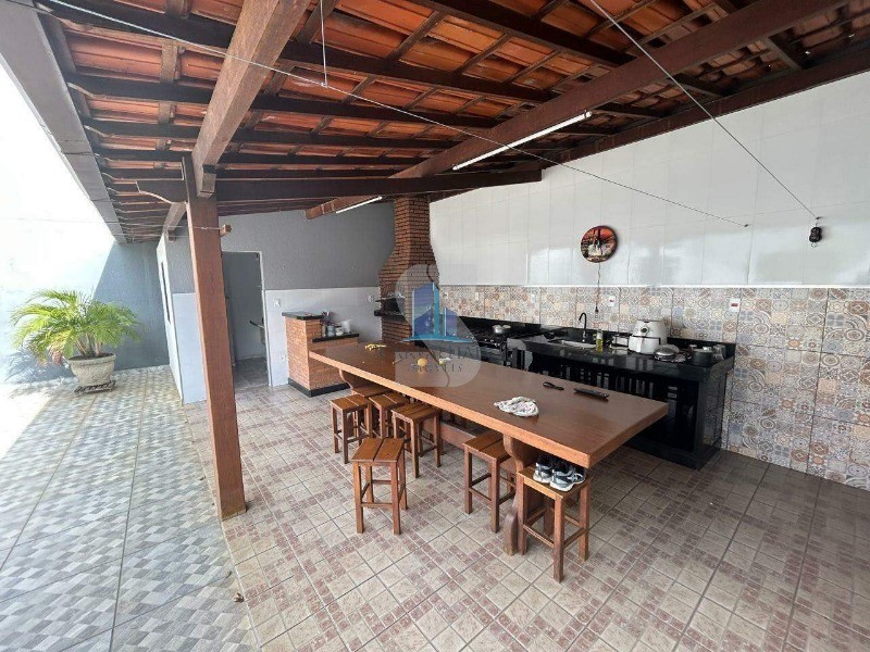 Casa, 4 quartos, 238 m² - Foto 15