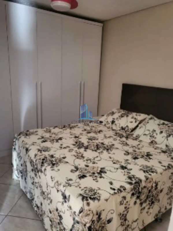 Imperdível casa à venda em Contagem-MG, bairro Colonial - 2 quartos, 1 suíte, 2 banheiros, 3 vagas, 120m²!