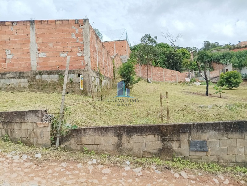 Terreno em condomínio de alto padrão com 1.000m² à venda em 