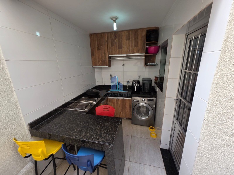 Apartamento à venda em Contagem-MG, Bairro Amazonas - 3 quartos, 1 suíte, 2 banheiros, 1 vaga - 108m² de conforto!