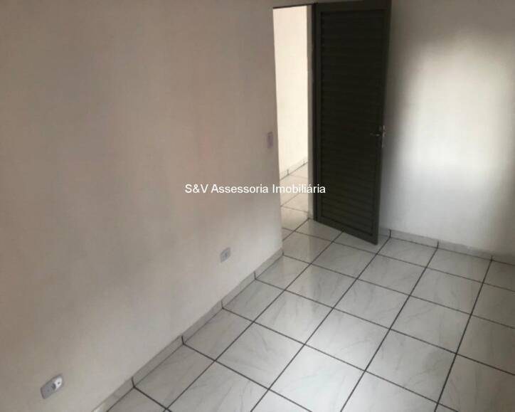 Casa à venda com 3 quartos, 140m² - Foto 14