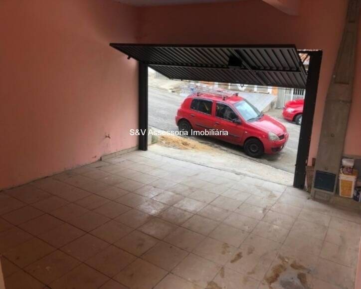 Casa à venda com 3 quartos, 140m² - Foto 2