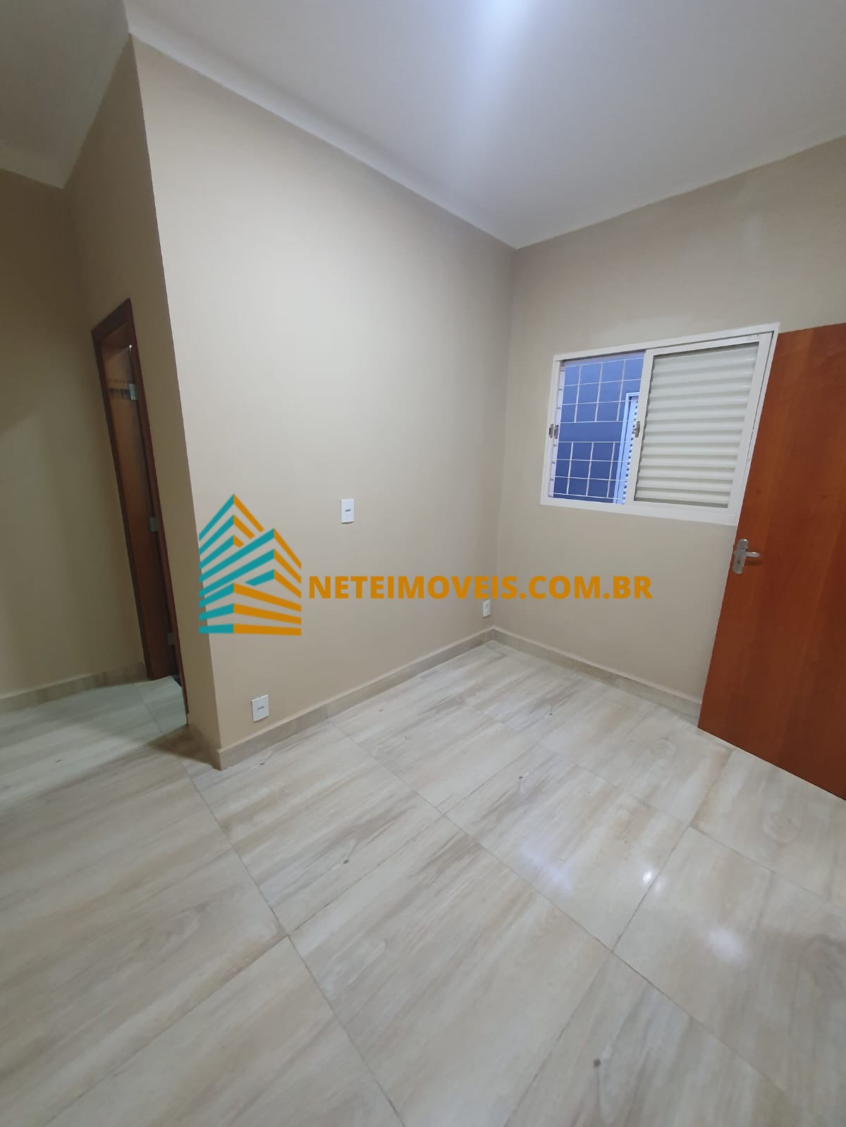 Casa, 3 quartos, 200 m² - Foto 2