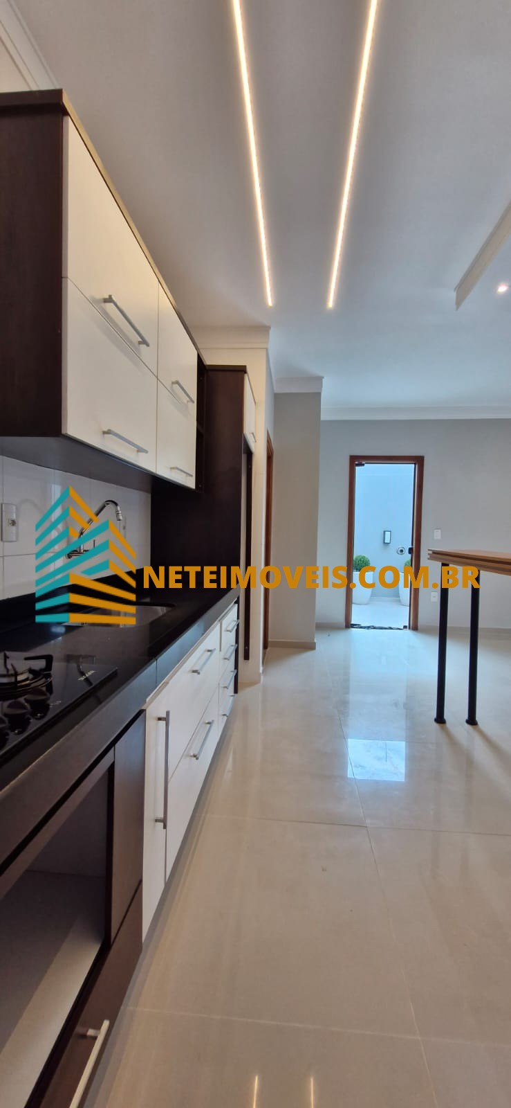 Casa, 3 quartos, 250 m² - Foto 13