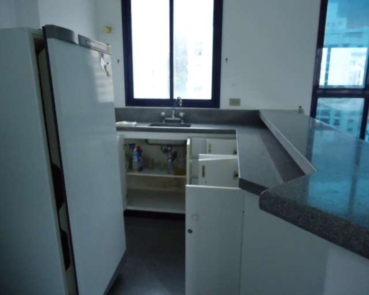 Cobertura duplex a venda no Guarujá Praia de Pitangueiras em Pitangueiras, Guarujá — foto 6