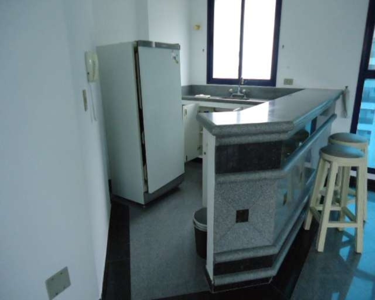 Cobertura duplex a venda no Guarujá Praia de Pitangueiras em Pitangueiras, Guarujá — foto 27