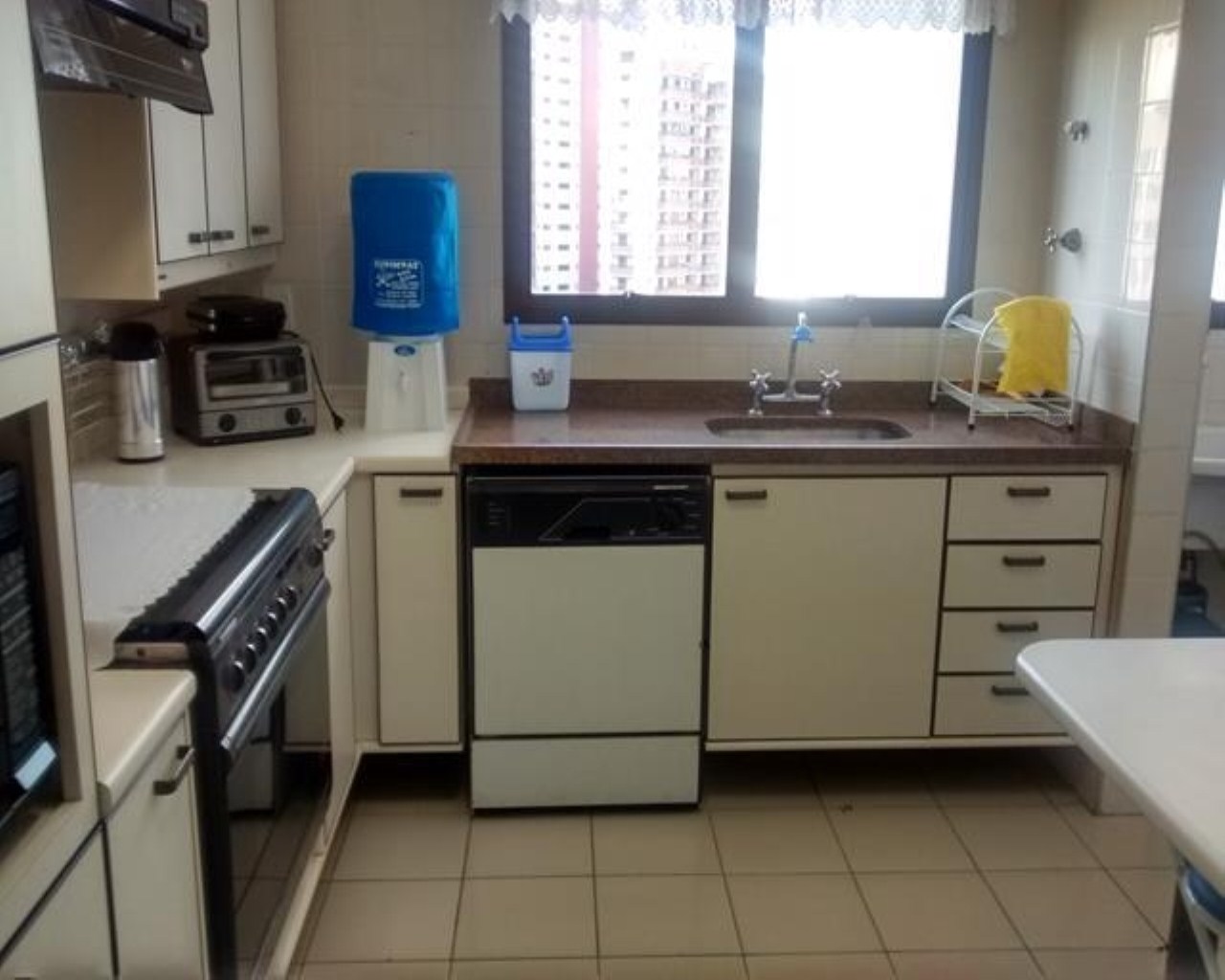 Apartamento à venda no Guarujá na Praia das Astúrias. em Jardim Las Palmas, Guarujá — foto 43