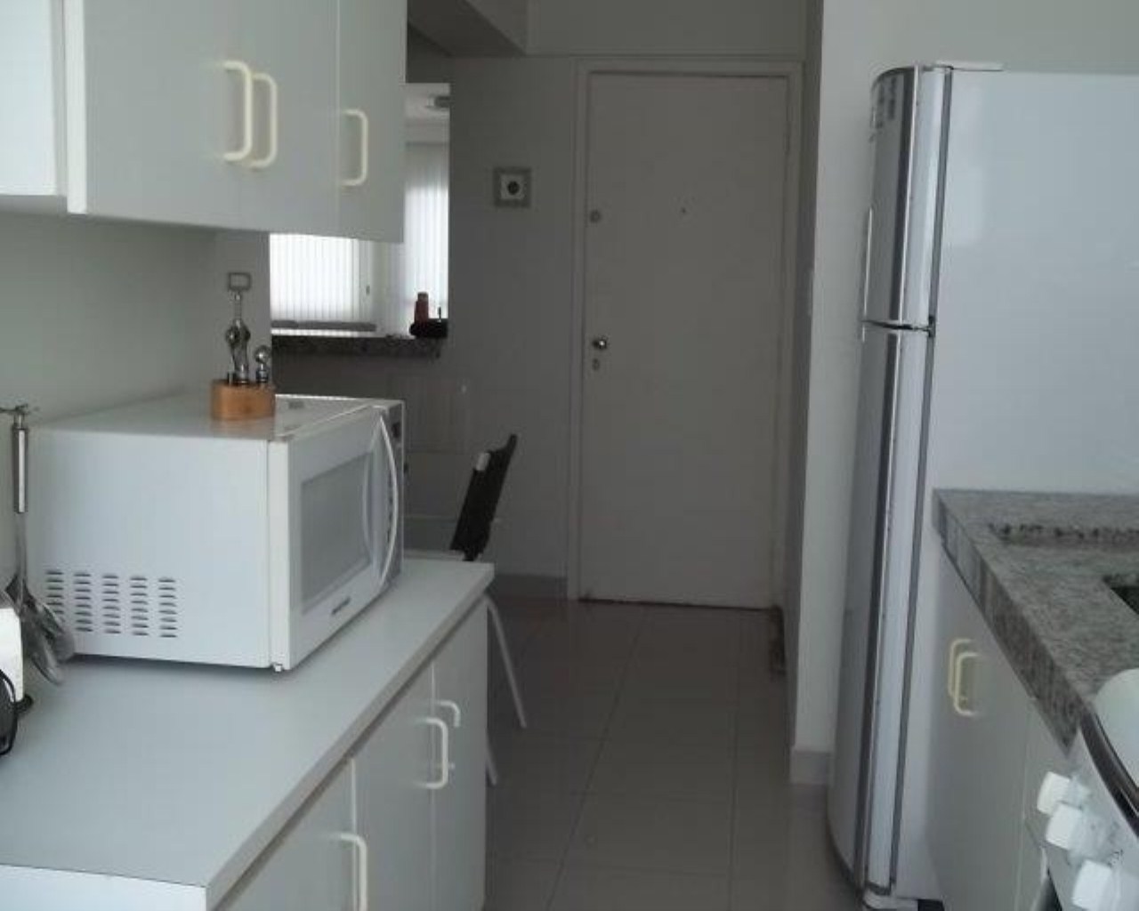 Apartamento à venda no Guarujá na Praia das Pitangueiras. em Pitangueiras, Guarujá — foto 5