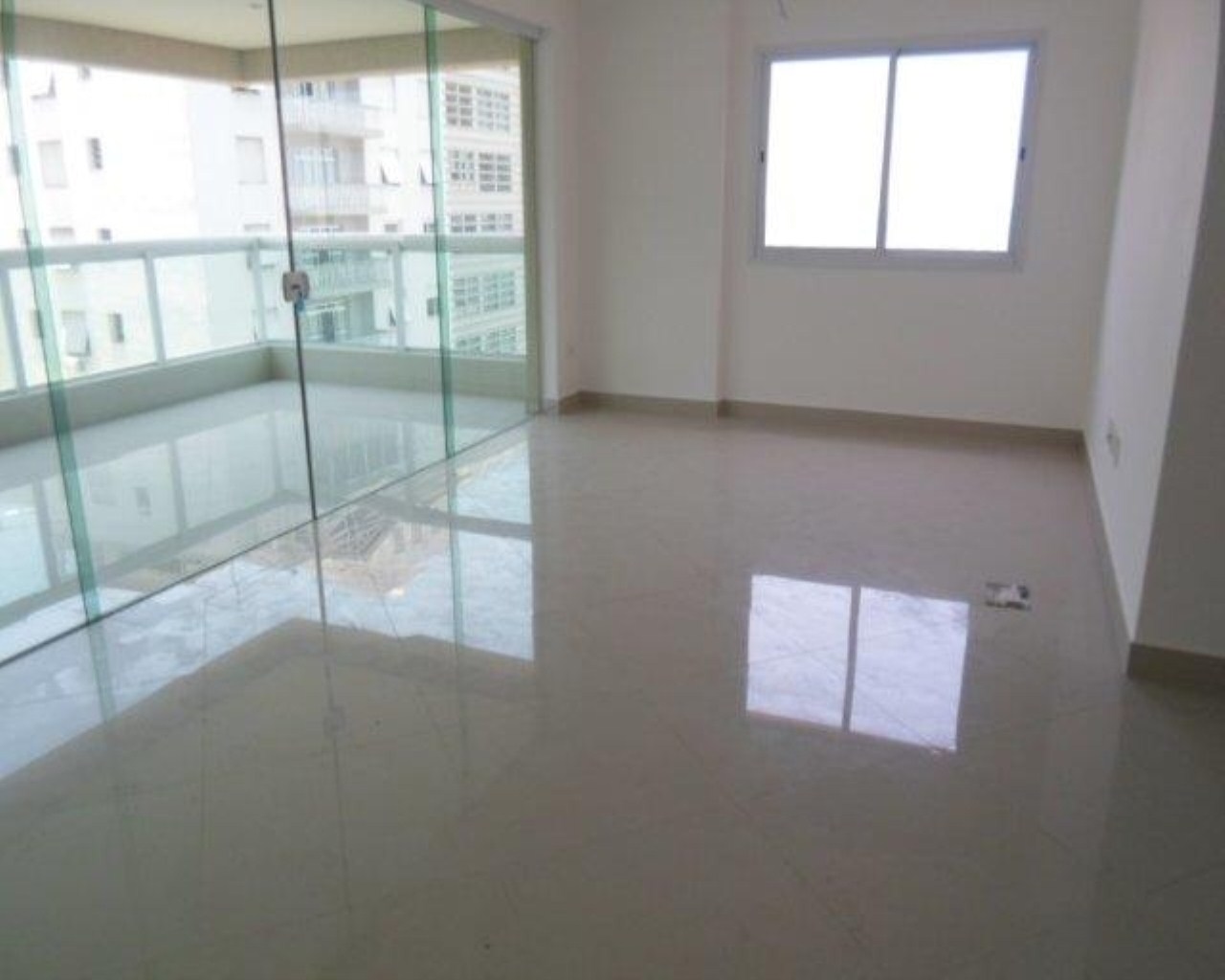 Apartamento  à venda no Guarujá na Praia das Pitangueiras. em Pitangueiras, Guarujá — foto 12