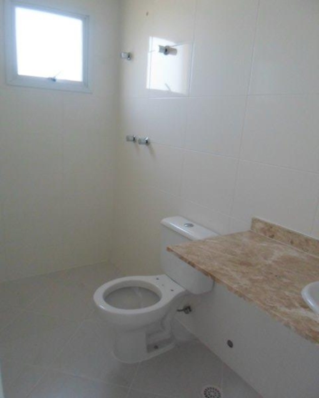 Apartamento  à venda no Guarujá na Praia das Pitangueiras. em Pitangueiras, Guarujá — foto 17