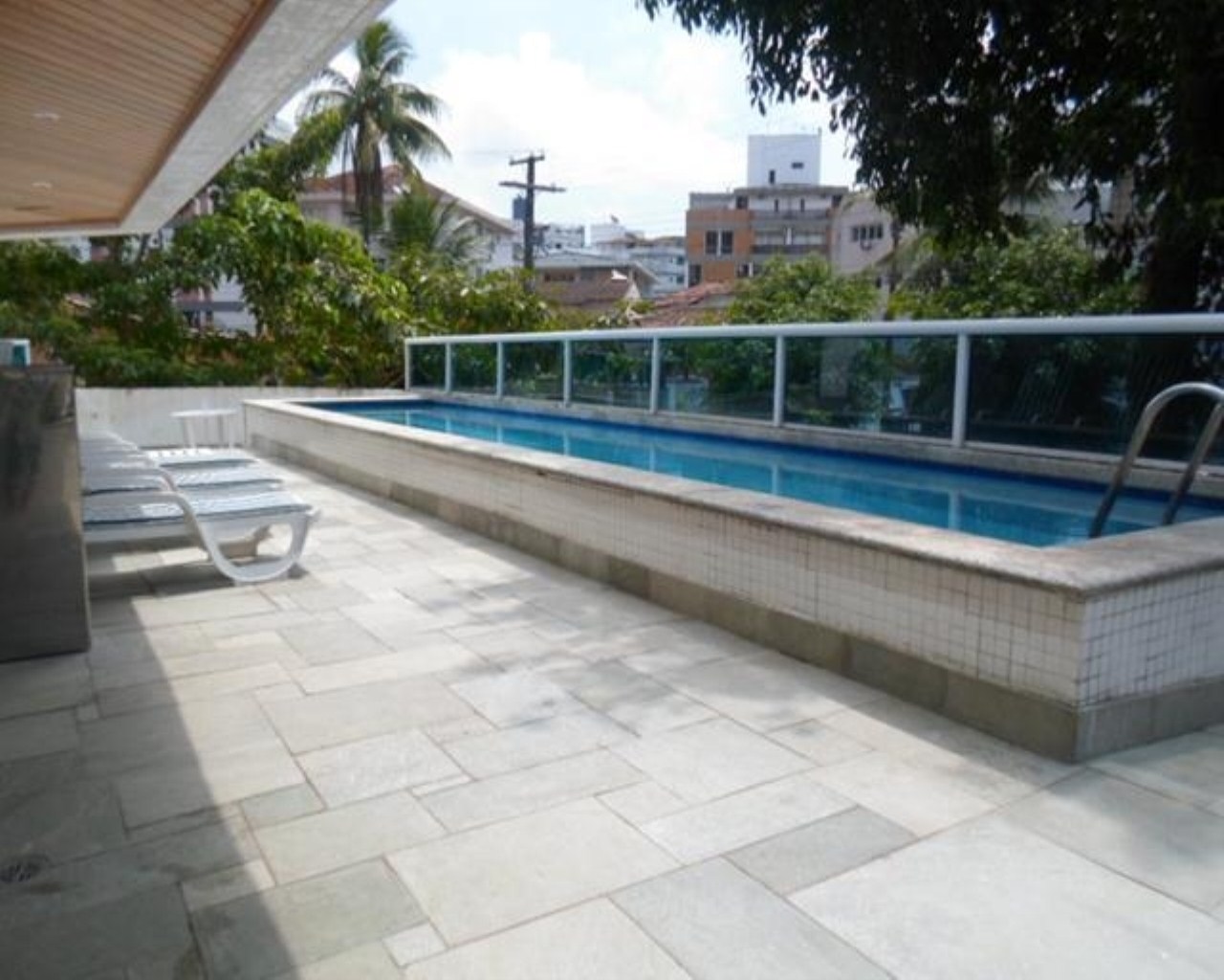 Apartamento à venda no Guarujá na Praia das Astúrias. em Jardim Las Palmas, Guarujá — foto 4