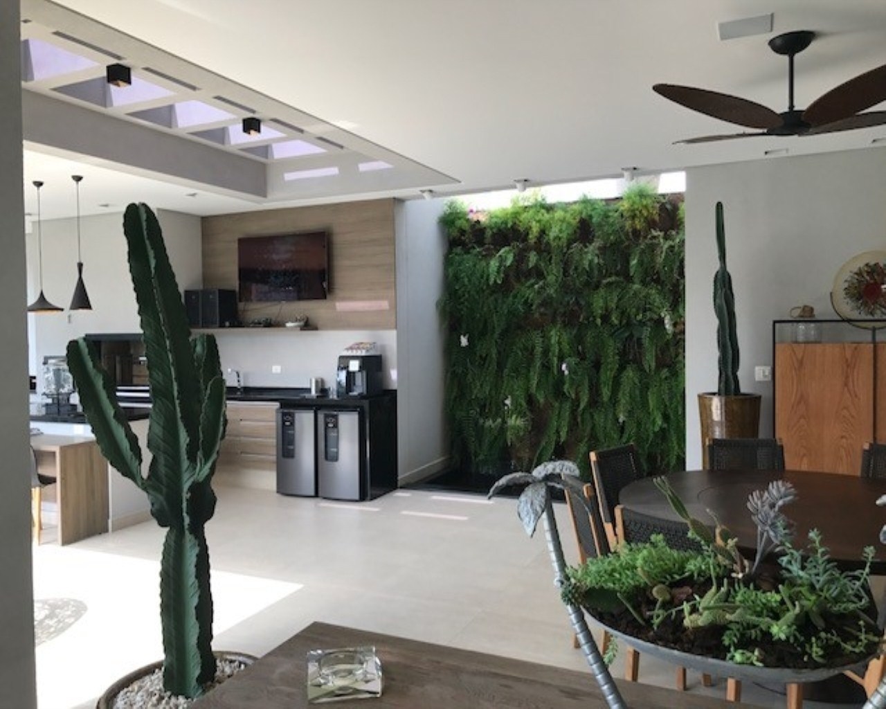 Casa de Condomínio à venda com 8 quartos, 750m² - Foto 13