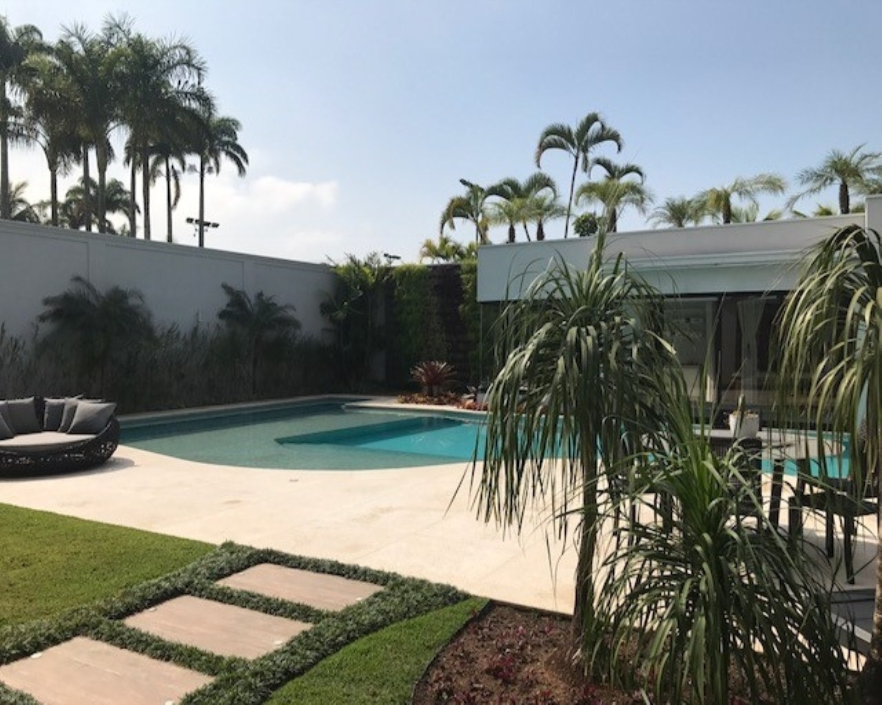 Casa de Condomínio à venda com 8 quartos, 750m² - Foto 19