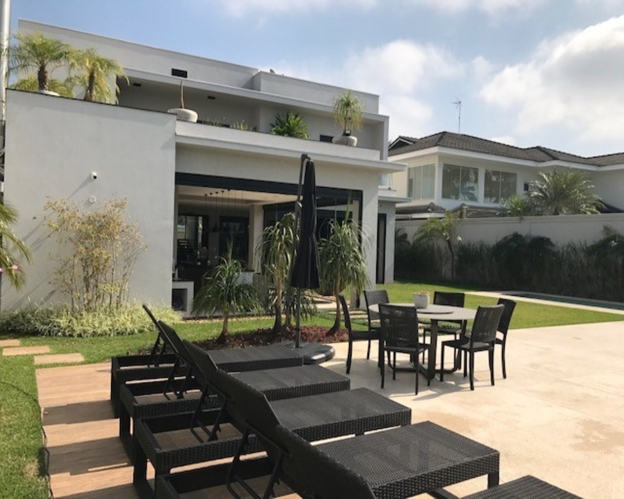 Casa de Condomínio à venda com 8 quartos, 750m² - Foto 20