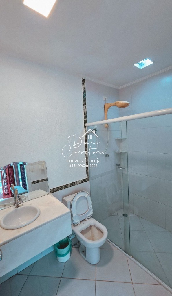 Imperdível: Casa à venda em Guarujá-SP, Balneário Praia do Pernambuco, 3 quartos, 1 suíte, 4 banheiros, 4 vagas, 150m². em Balneário Praia do Pernambuco, Guarujá — foto 8