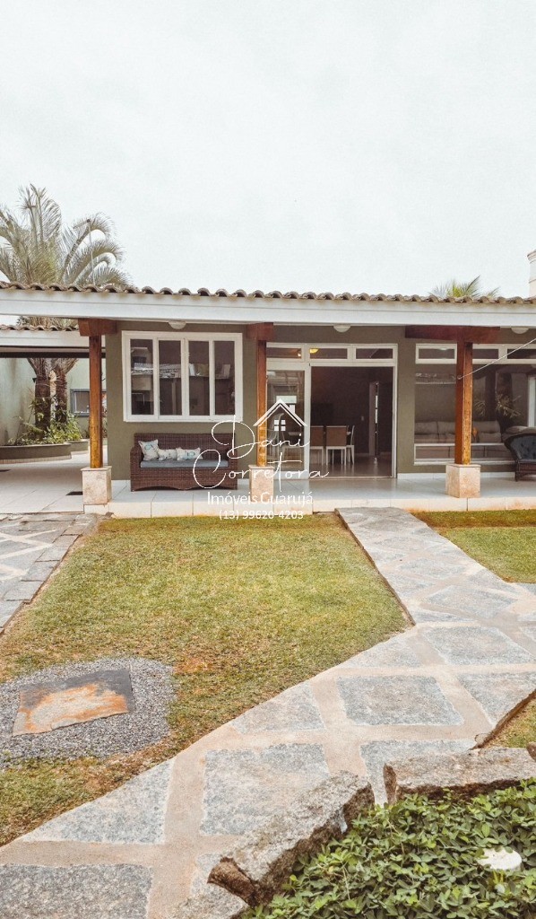 Imperdível: Casa à venda em Guarujá-SP, Balneário Praia do Pernambuco, 3 quartos, 1 suíte, 4 banheiros, 4 vagas, 150m². em Balneário Praia do Pernambuco, Guarujá — foto 15
