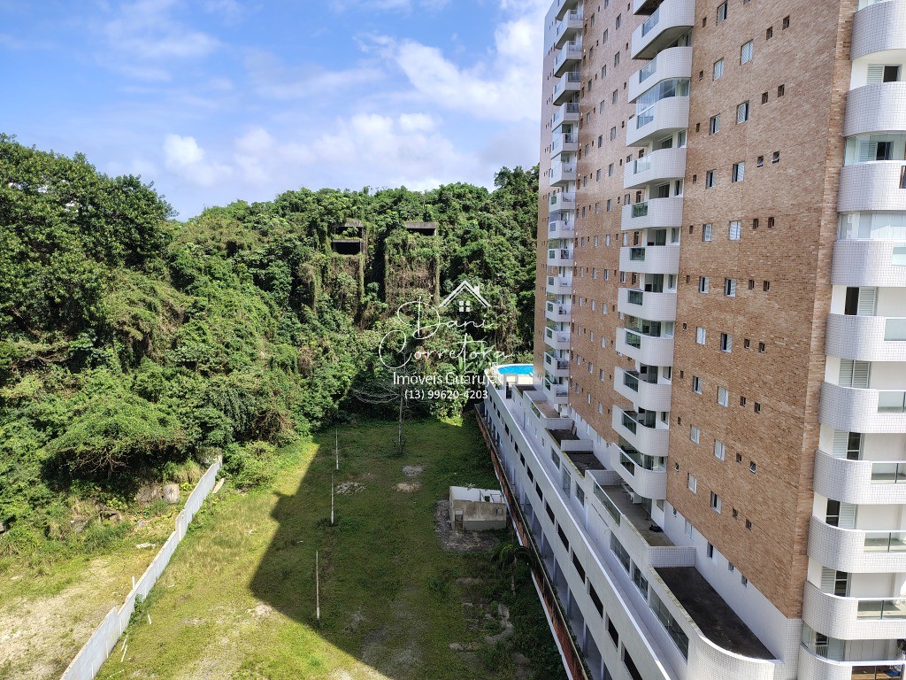 Apartamento reformado próximo a praia, Astúrias em Vila Alzira, Guarujá — foto 5